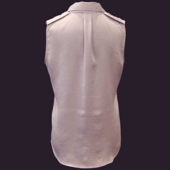 Banana Republic Lavendar Sleeveless Button Down Shirt. Size Small Petite - Picture 4 of 6